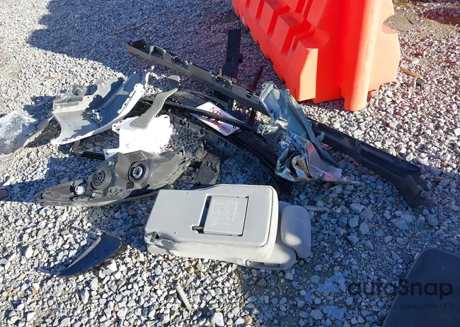 5TDKZ3DC8LS071310: 44198181