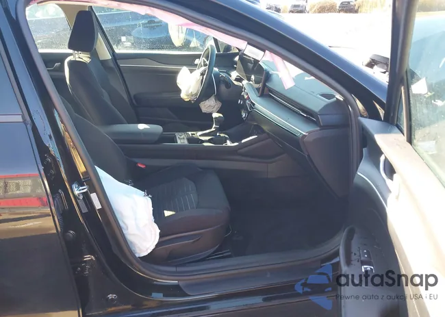 KNAG24J71S5286861: 44198191