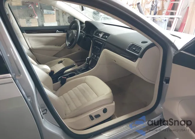 1VWCN7A39EC051161: 44198193