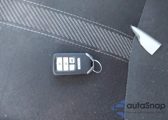 19XFC2F73JE020916: 44198212