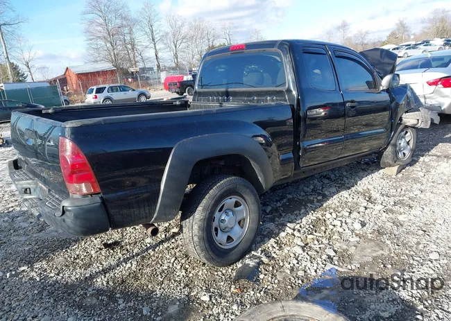 5TFUX4EN4FX037917: 44198215