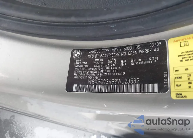 WBXPC93499WJ28582: 44198278