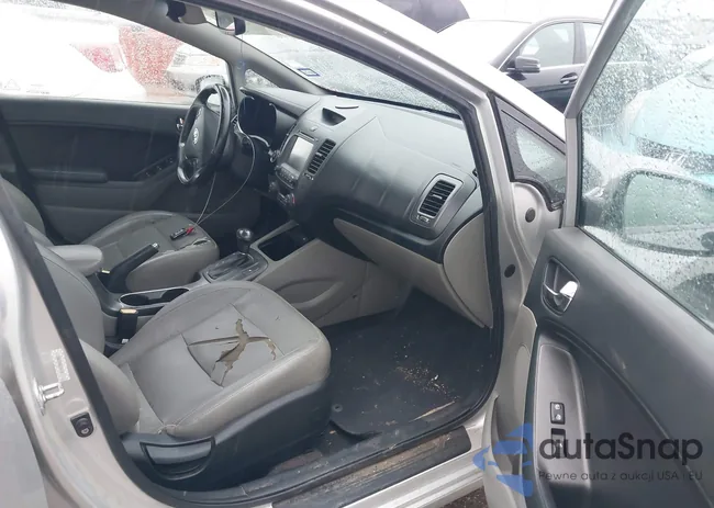 KNAFZ4A88F5307758: 44198294