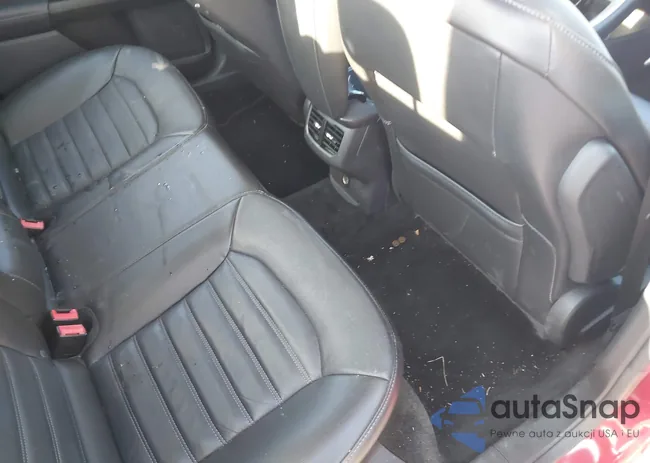 1FA6P0HDXG5114068: 44198300