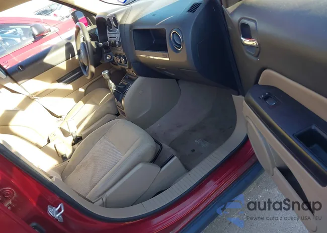 1C4NJPBAXCD678771: 44198308