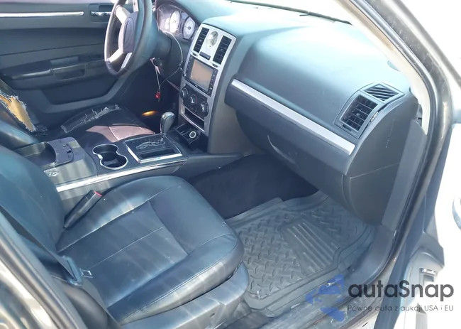 2C3KA53G98H103327: 44198316