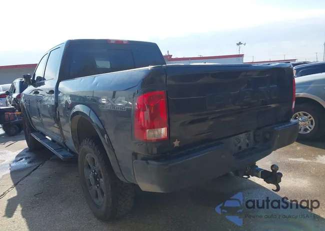 3C6UR5DL7HG698422: 44199427