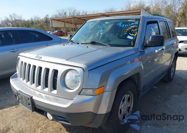 1C4NJPBB0GD576622: 44199442