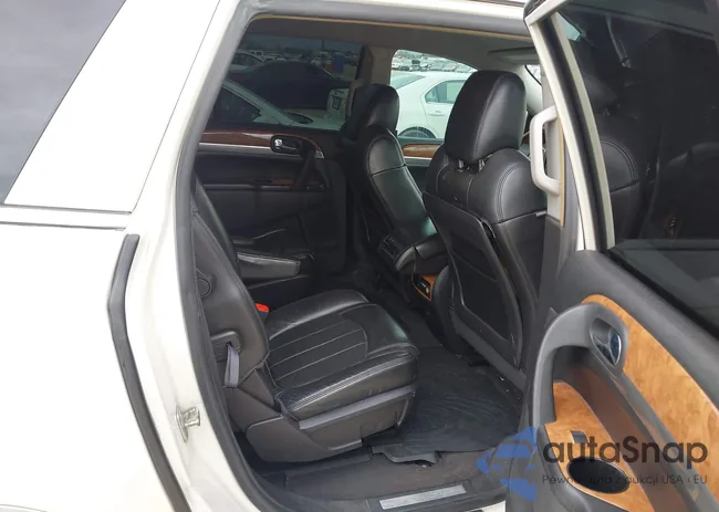 5GAER23738J301689: 44199511