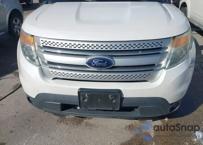 1FM5K7D89EGA59003: 44199512