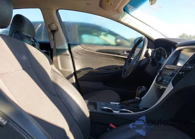 5NPEC4AC3EH843715: 44199527