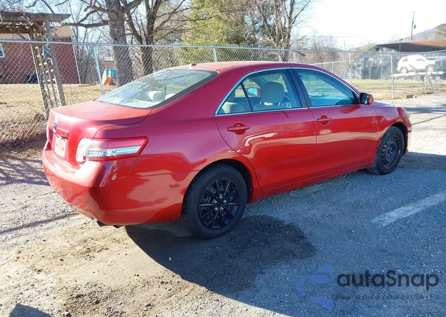 4T4BF3EK3AR050681: 44199542