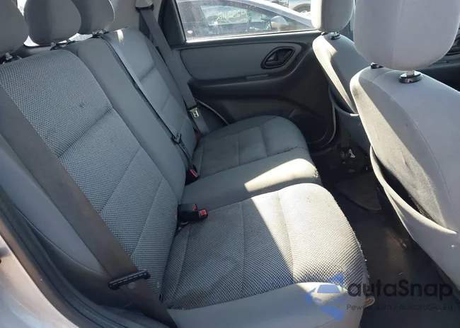 1FMYU93105DA11348: 44199608