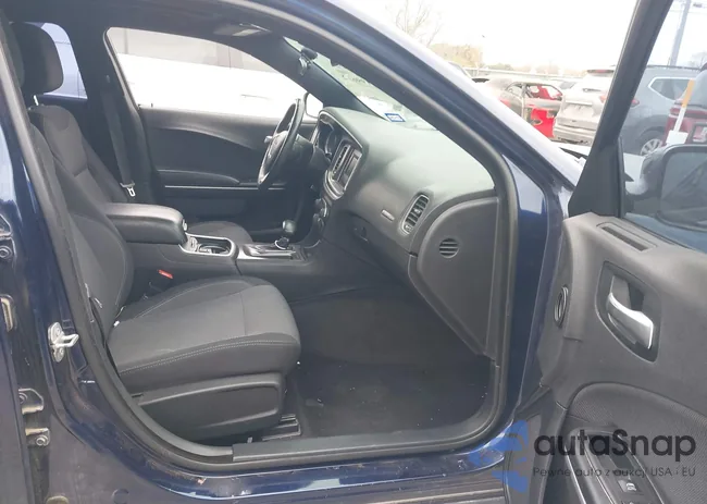 2C3CDXBGXFH875227: 44199612