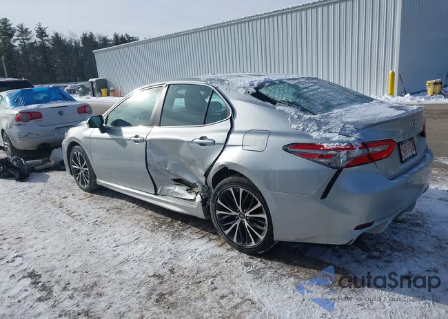 4T1B11HK6JU134244: 44199641