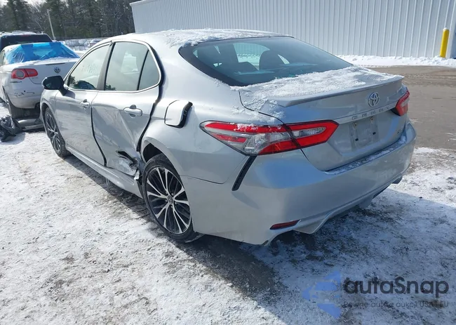 4T1B11HK6JU134244: 44199641