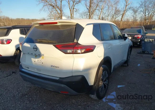 JN8BT3BB9PW467929: 44199646