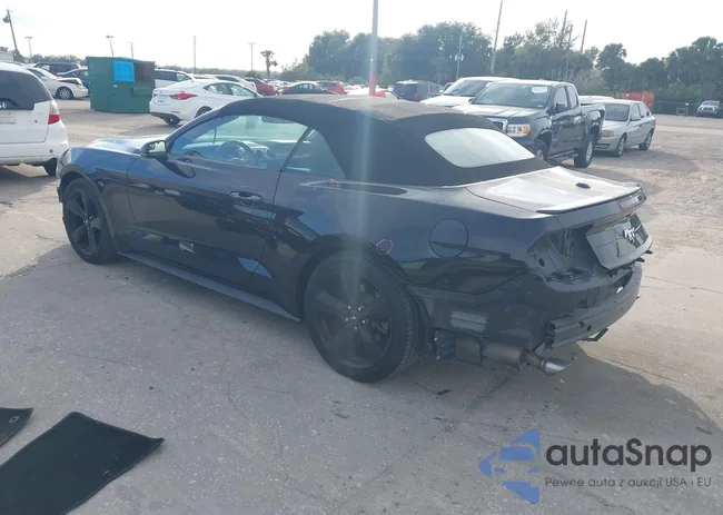 1FATP8UHXJ5133690: 44199651