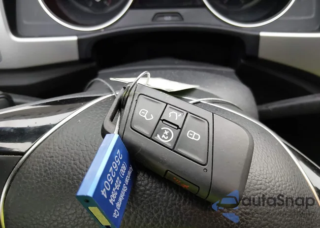 1V2XR2CA0KC507758: 44199723