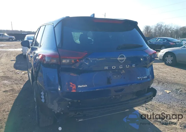 JN8BT3BB3PW471250: 44199822