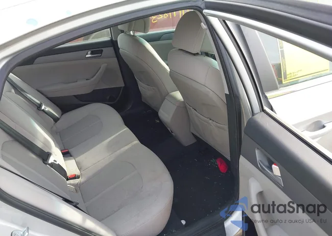 5NPE24AF4HH572827: 44199823