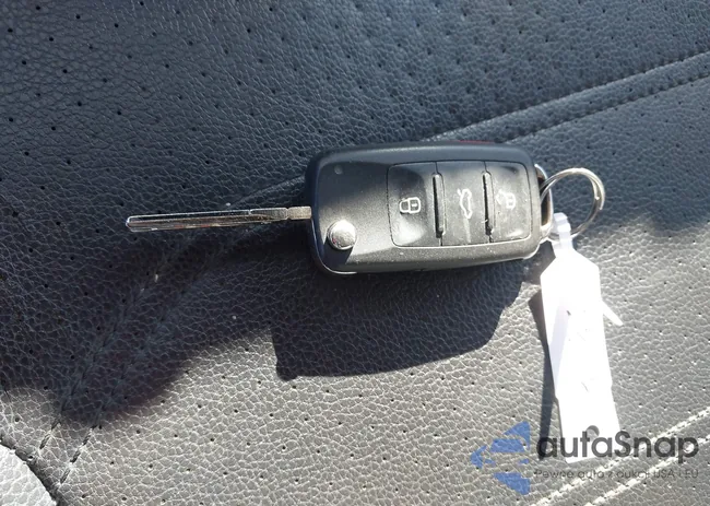 1VWBV7A37FC085113: 44199919