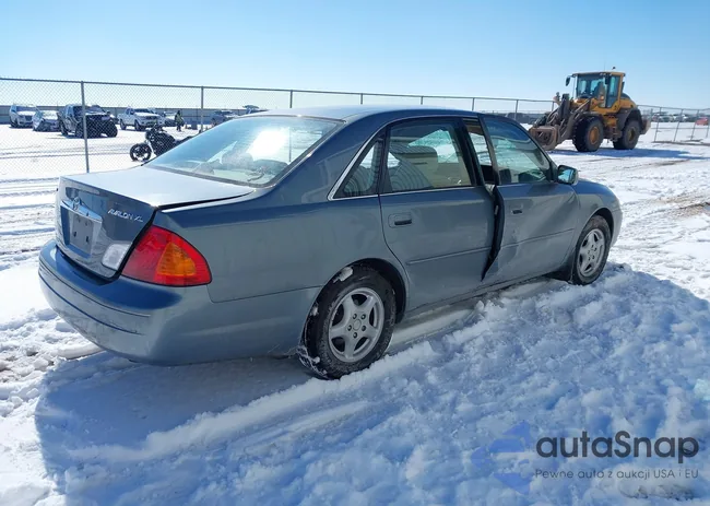 4T1BF28B5YU027834: 44199924