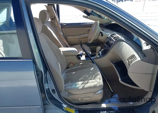 4T1BF28B5YU027834: 44199924