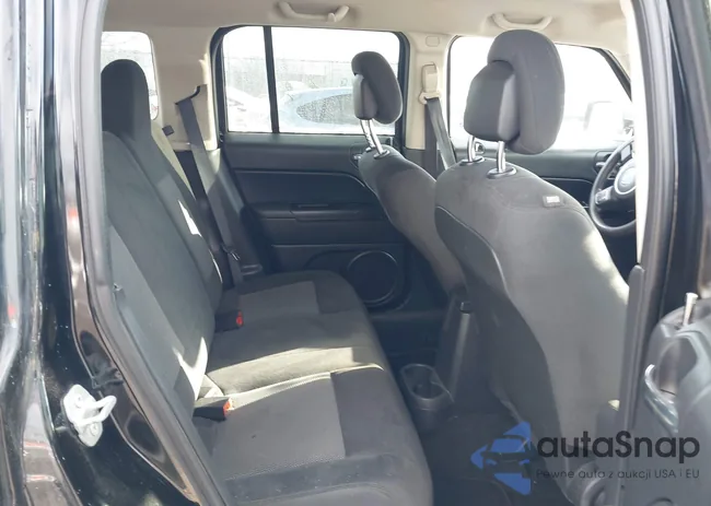 1C4NJRBB8FD356879: 44199983