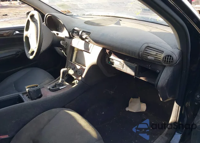 WDBRF92H17F932842: 44199005