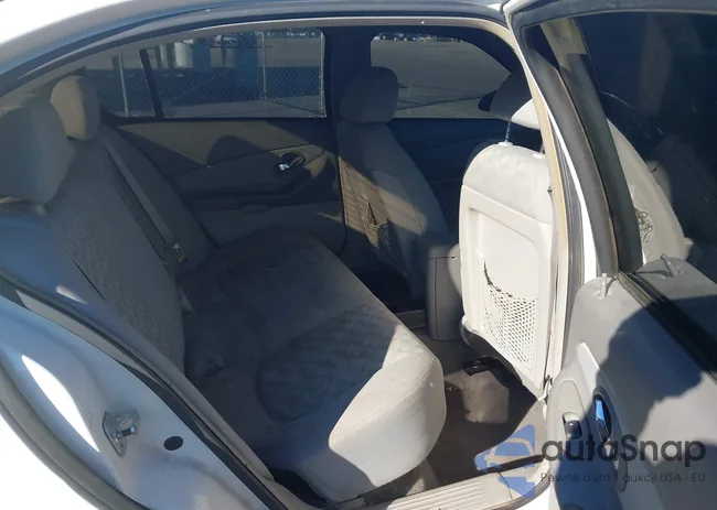 1G1ZS528X4F177216: 44199062