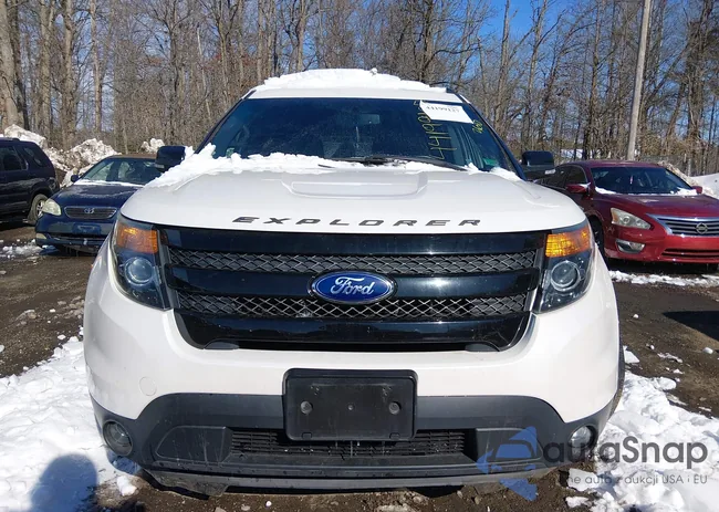 1FM5K8GT6DGC52018: 44199127