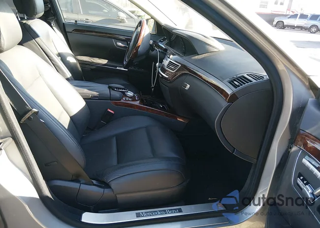 WDDNG9EB2DA532677: 44199220