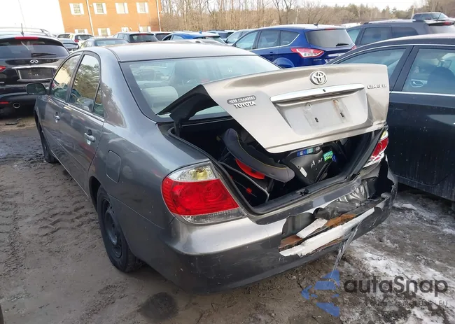 4T1BE32K75U528706: 44199275