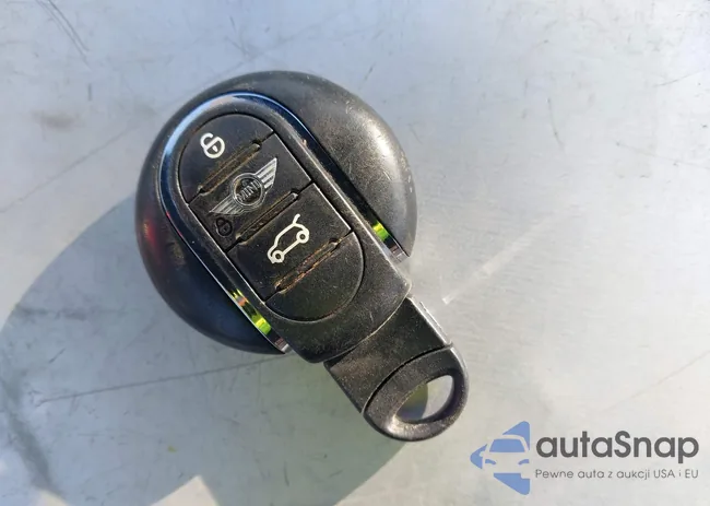 WMWXU1C33H2F77118: 44199300