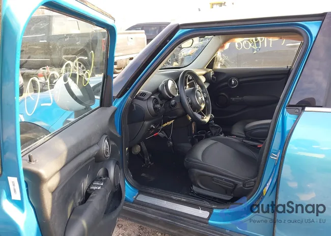 WMWXU1C33H2F77118: 44199300