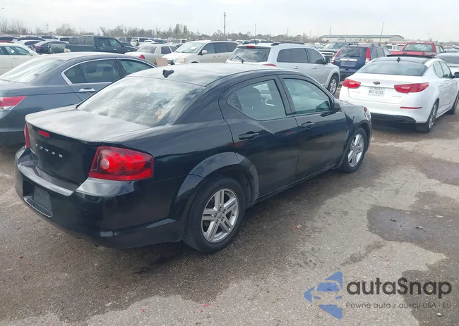 1C3CDZAG1CN315841: 44199389