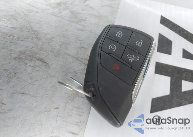 3GTUUEE88RG308883: 44200468