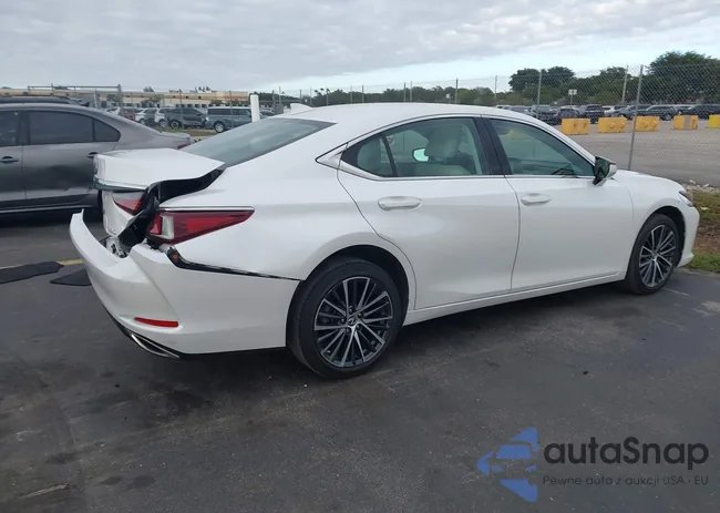 58ADZ1B1XRU164546: 44200573