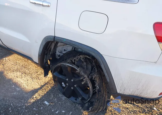 1C4RJFBG2EC416204: 44200575