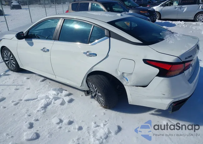 1N4BL4DV1SN375209: 44200586