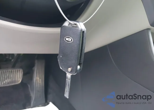 KNDPM3AC5M7896886: 44200589