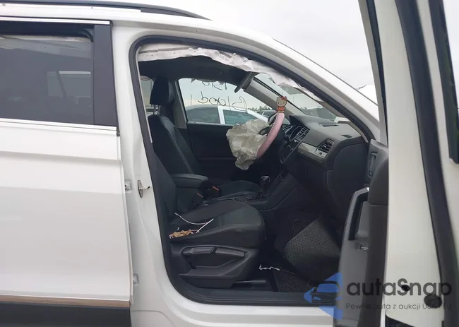 3VV3B7AX7LM082274: 44200636