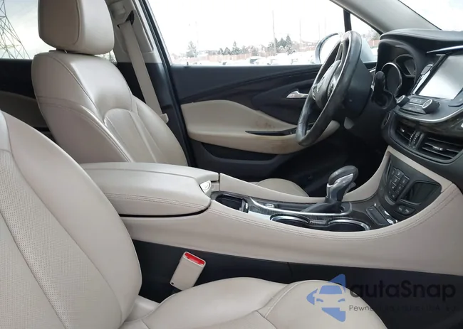 LRBFX2SA2LD077942: 44200679