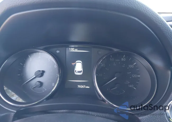 JN8AT2MT2HW145663: 44200729