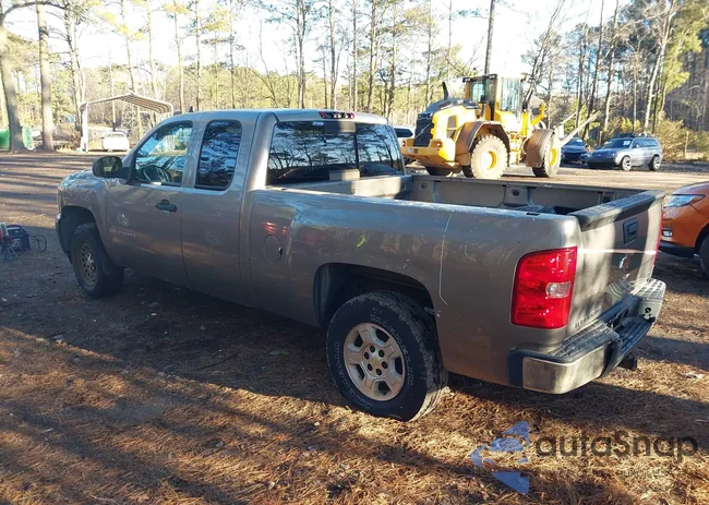 2GCEC19JX71680308: 44200737