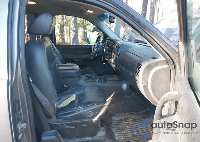 2GCEC19JX71680308: 44200737