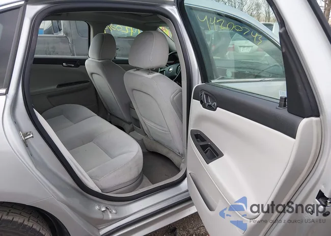 2G1WB5E32E1181644: 44200743