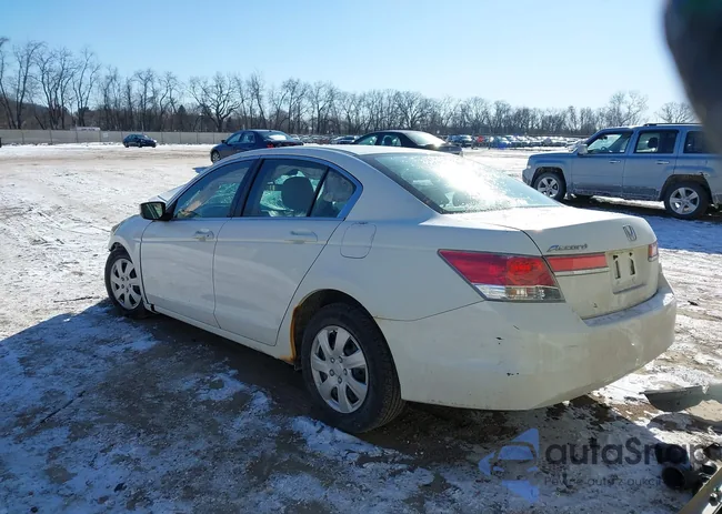 1HGCP2F37CA056636: 44200769