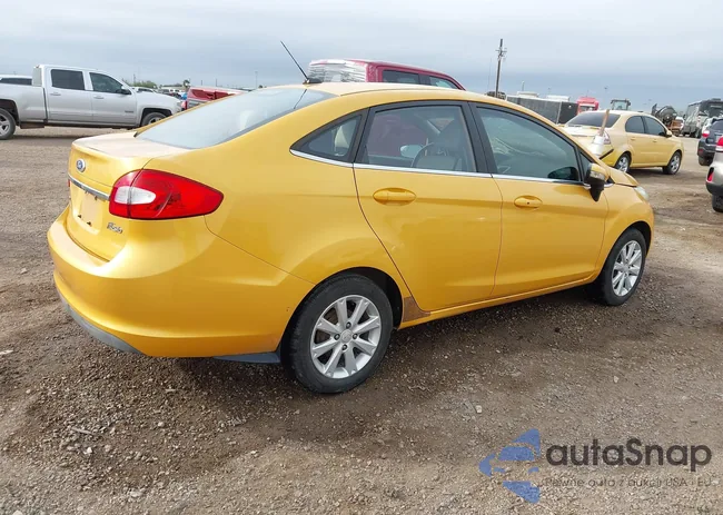 3FADP4CJ7BM172038: 44200833